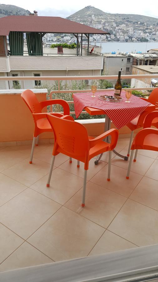 Christos Apartments Sarandë Esterno foto