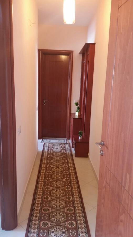 Christos Apartments Sarandë Esterno foto